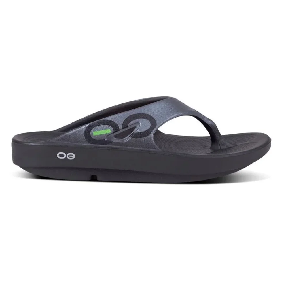 #1040 OOFOS Unisex Ooriginal Sport Sandals Graphite Womens Size 13 Mens Size 15